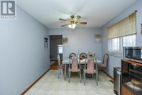 3301 Chipley Crescent, Mississauga, ON - Indoor Photo Showing Dining Room