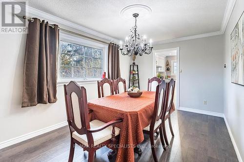 7326 Aspen Avenue, Mississauga, ON - Indoor Photo Showing Dining Room