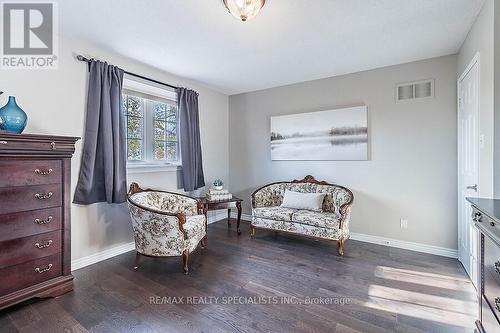 7326 Aspen Avenue, Mississauga, ON - Indoor Photo Showing Bedroom