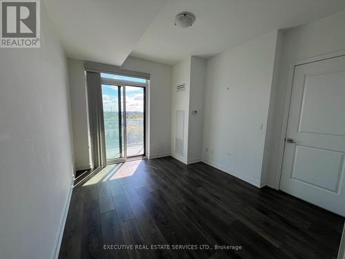 607 - 4655 Glen Erin Drive, Mississauga, ON - Indoor Photo Showing Other Room