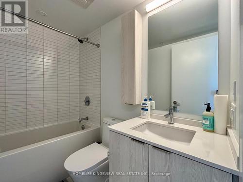 1118 - 86 Dundas Street E, Mississauga, ON - Indoor Photo Showing Bathroom