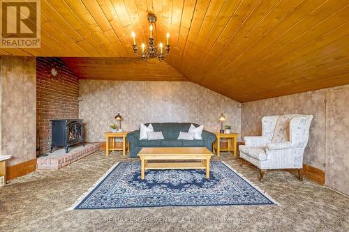 13596 4 Line, Halton Hills, ON - Indoor Photo Showing Living Room With Fireplace