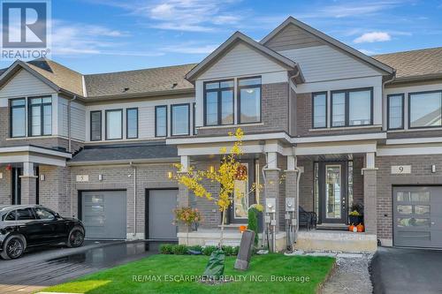 7 Freedom Crescent, Hamilton, ON - Outdoor With Facade