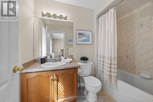 963 Lake Drive E, Georgina (Sutton & Jackson'S Point), ON - Indoor Photo Showing Bathroom