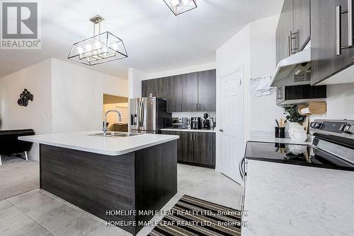 620 Mcmullen Street, Shelburne, ON - Indoor Photo Showing Kitchen With Double Sink