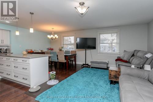 808 Dundalk Drive, London, ON - Indoor Photo Showing Living Room