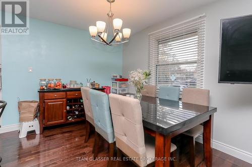 808 Dundalk Drive, London, ON - Indoor Photo Showing Dining Room