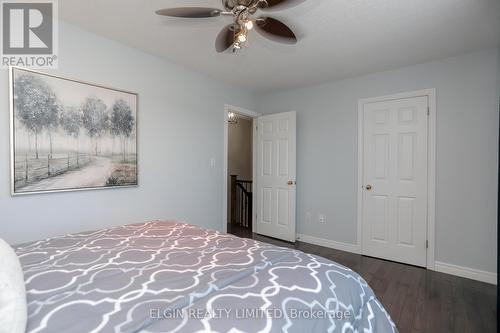 22 Cook Crescent, St. Thomas, ON - Indoor Photo Showing Bedroom