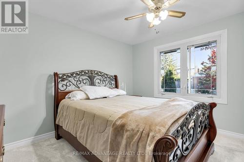 1824 Avalon Street, London, ON - Indoor Photo Showing Bedroom