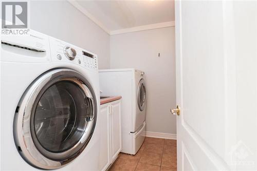 Laundry room - 1340 Aurele Street, Ottawa, ON - Indoor Photo Showing Laundry Room