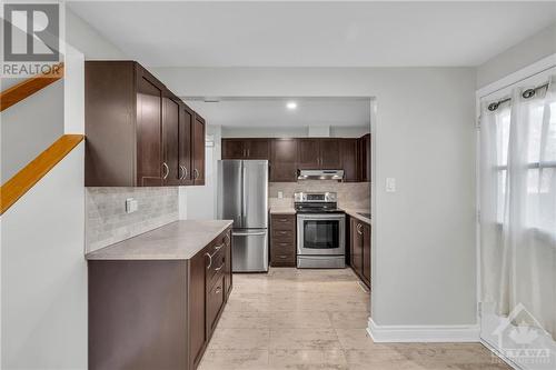 162 Woodfield Drive, Ottawa, ON - Indoor Photo Showing Kitchen