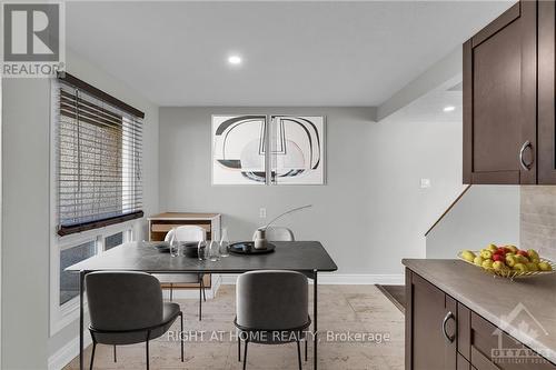 162 Woodfield Drive, Ottawa, ON - Indoor Photo Showing Dining Room