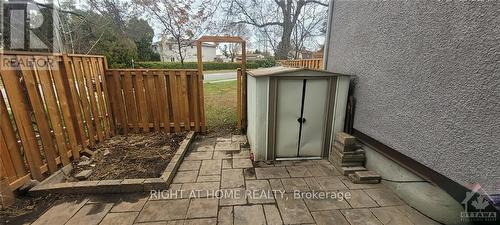 162 Woodfield Drive, Ottawa, ON - Outdoor