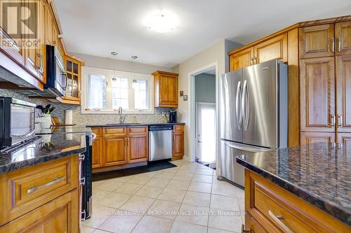 1405 Leonard Avenue, Cornwall, ON - Indoor Photo Showing Kitchen With Stainless Steel Kitchen