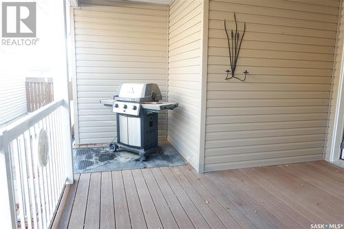 604 Centre Street, Assiniboia, SK - Outdoor With Deck Patio Veranda With Exterior