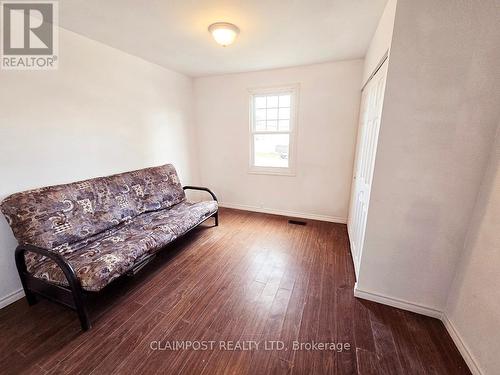 5 Kim Avenue, Timmins (Ts - Trailer Parks), ON - Indoor Photo Showing Other Room