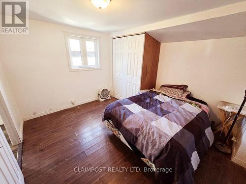 5 Kim Avenue, Timmins (Ts - Trailer Parks), ON - Indoor Photo Showing Bedroom