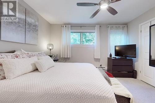 16 - 124 Wales Avenue, Markham, ON - Indoor Photo Showing Bedroom