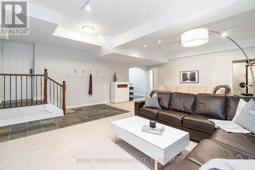 2 Reillys Run, Springwater, ON - Indoor Photo Showing Living Room