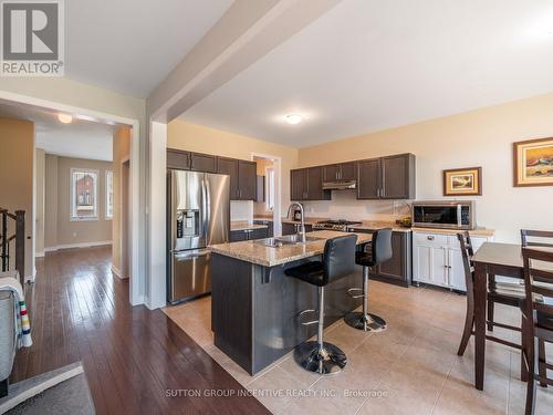 3046 Stone Ridge Boulevard, Orillia, ON - Indoor Photo Showing Kitchen With Stainless Steel Kitchen