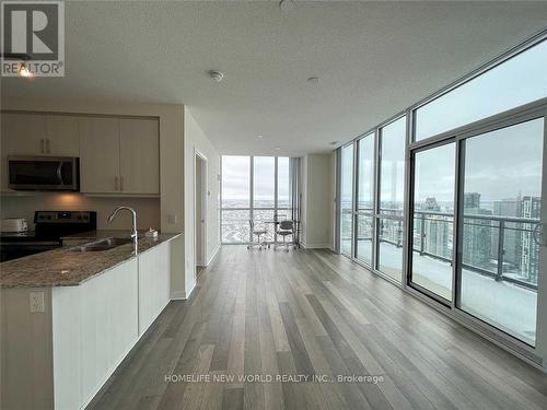 2409 - 3975 Grand Park Drive, Mississauga, ON - Indoor Photo Showing Kitchen