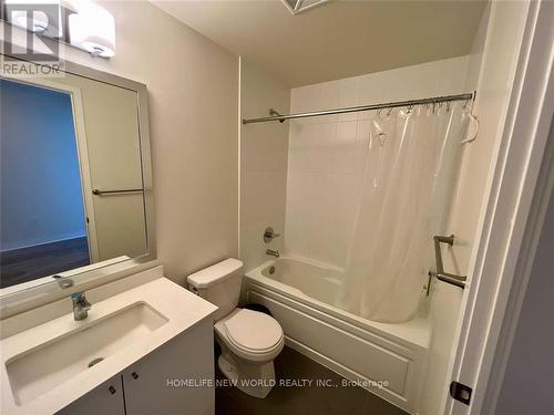 2409 - 3975 Grand Park Drive, Mississauga, ON - Indoor Photo Showing Bathroom