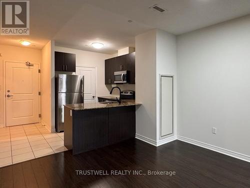 108 - 7768 Kennedy Road, Markham, ON - Indoor Photo Showing Kitchen