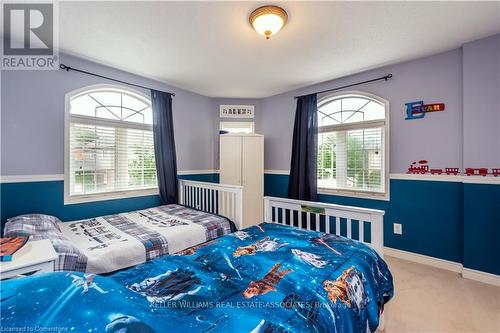 2391 Curtis Road, Burlington, ON - Indoor Photo Showing Bedroom