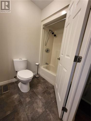 52 Westview Crescent, Greater Sudbury, ON - Indoor Photo Showing Bathroom