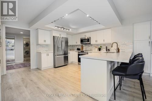 115 - 1200 Don Mills Road, Toronto, ON - Indoor Photo Showing Kitchen With Upgraded Kitchen