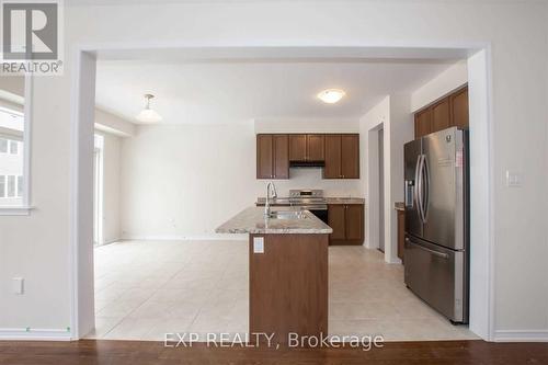 8005 Odell Crescent, Niagara Falls, ON - Indoor Photo Showing Kitchen