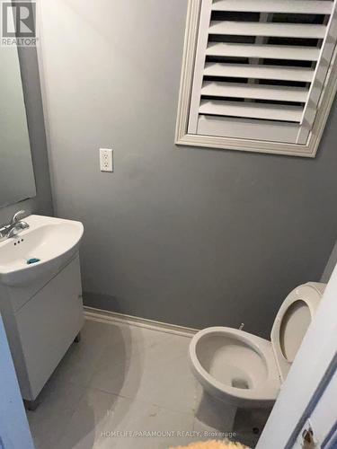 27 Lonestar Crescent, Brampton, ON - Indoor Photo Showing Bathroom