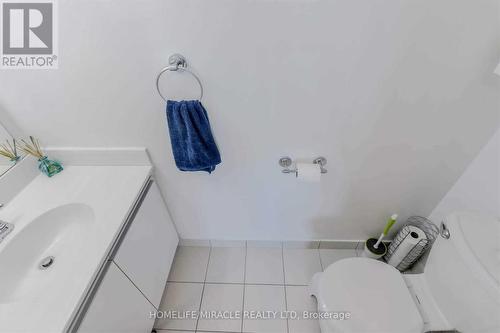 902 - 12 Laurelcrest Street, Brampton, ON -  Photo Showing Bathroom