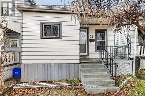 77 Province Street N, Hamilton, ON - Outdoor