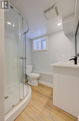 Lower - 21 Fairview Avenue, Kitchener, ON - Indoor Photo Showing Bathroom