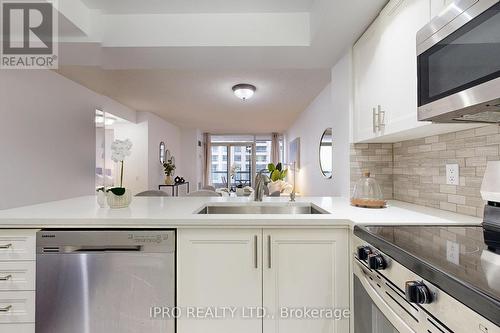 1807 - 5 Northtown Way, Toronto, ON - Indoor Photo Showing Kitchen With Upgraded Kitchen