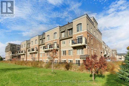 63 - 2441 Greenwich Drive, Oakville, ON - Outdoor With Facade