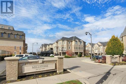 63 - 2441 Greenwich Drive, Oakville, ON - Outdoor