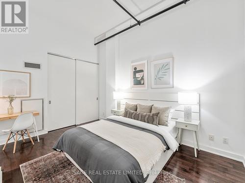 504 - 43 Hanna Avenue, Toronto, ON - Indoor Photo Showing Bedroom