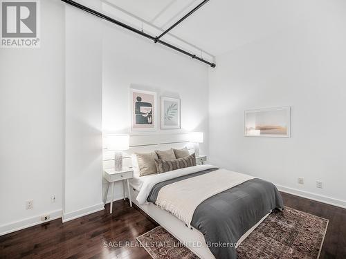 504 - 43 Hanna Avenue, Toronto, ON - Indoor Photo Showing Bedroom