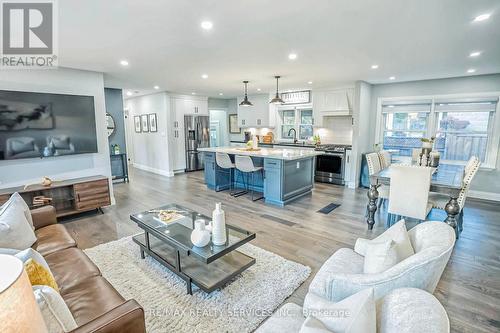 119 Court Street N, Milton, ON - Indoor Photo Showing Living Room