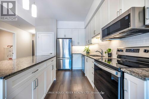 402 - 109 King Avenue E, Clarington (Newcastle), ON - Indoor Photo Showing Kitchen With Upgraded Kitchen