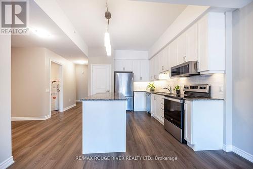 402 - 109 King Avenue E, Clarington (Newcastle), ON - Indoor Photo Showing Kitchen With Upgraded Kitchen