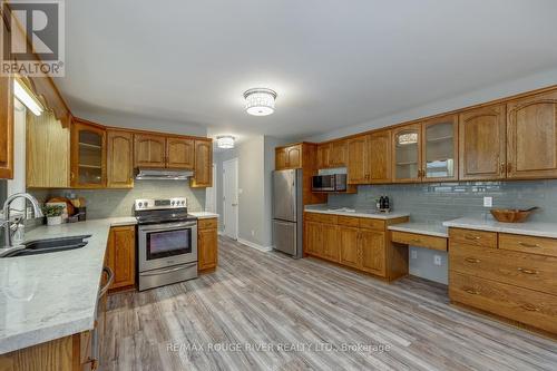 4761 Mckee Road, Scugog, ON - Indoor Photo Showing Kitchen With Double Sink