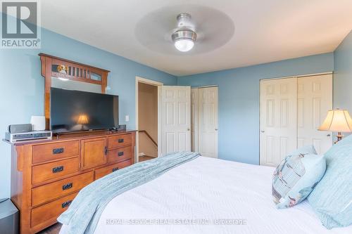 613 Christopher Road, Peterborough (Ashburnham), ON - Indoor Photo Showing Bedroom