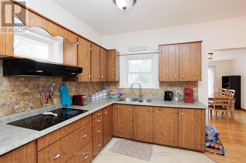 22 St Lawrence Street, Kawartha Lakes (Lindsay), ON - Indoor Photo Showing Kitchen With Double Sink