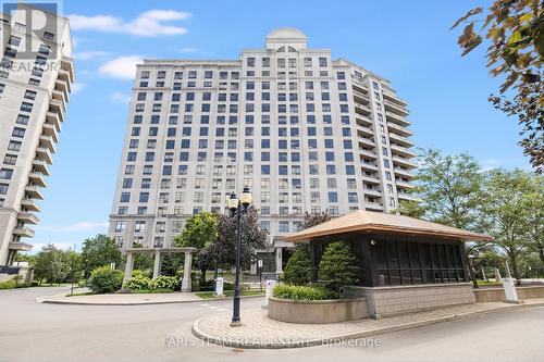 701 - 9235 Jane Street, Vaughan, ON - Outdoor With Facade