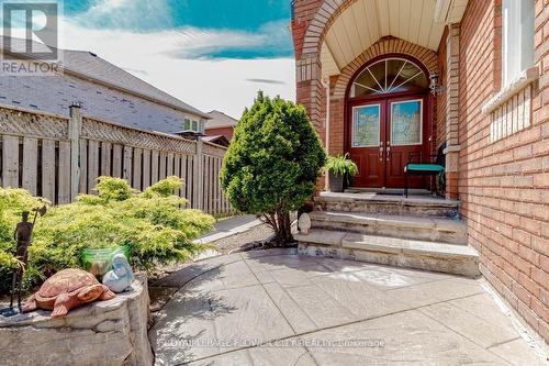 268 Cresthaven Road, Brampton, ON - Outdoor