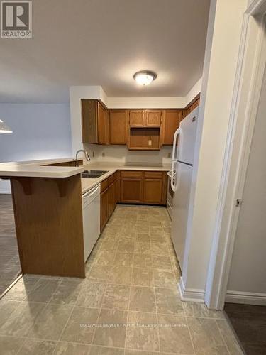 B 104 - 182 D'Arcy Street, Cobourg, ON - Indoor Photo Showing Kitchen