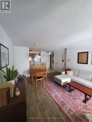 B 104 - 182 D'Arcy Street, Cobourg, ON - Indoor Photo Showing Living Room